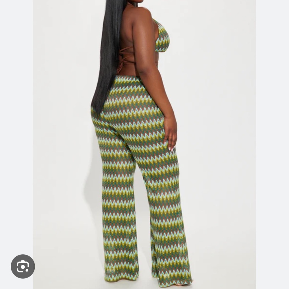 NEW never tried on ! 2 piece Crochet Wide Leg Pants - Green Combo - Picture 2 of 2
